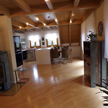 Mondfaenger Ferienwohnung , Naehe Playmobil Funpark Und Messezentrum Wilhermsdorf  Экстерьер фото